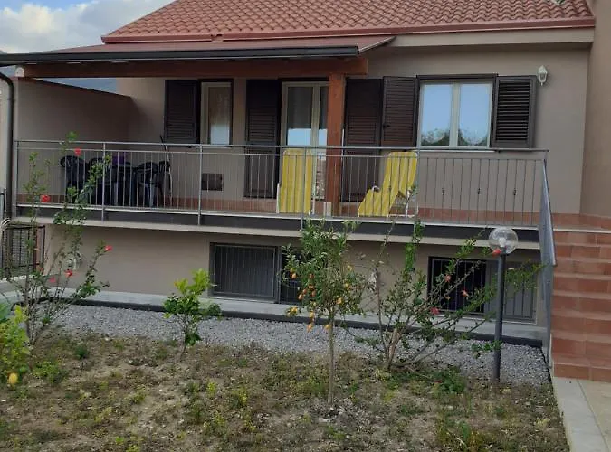 بيت للعطل Ferienhaus Puvogel
