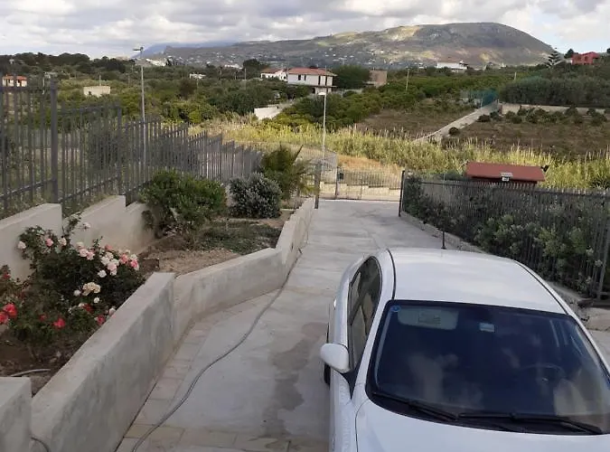 بيت للعطل Ferienhaus Puvogel